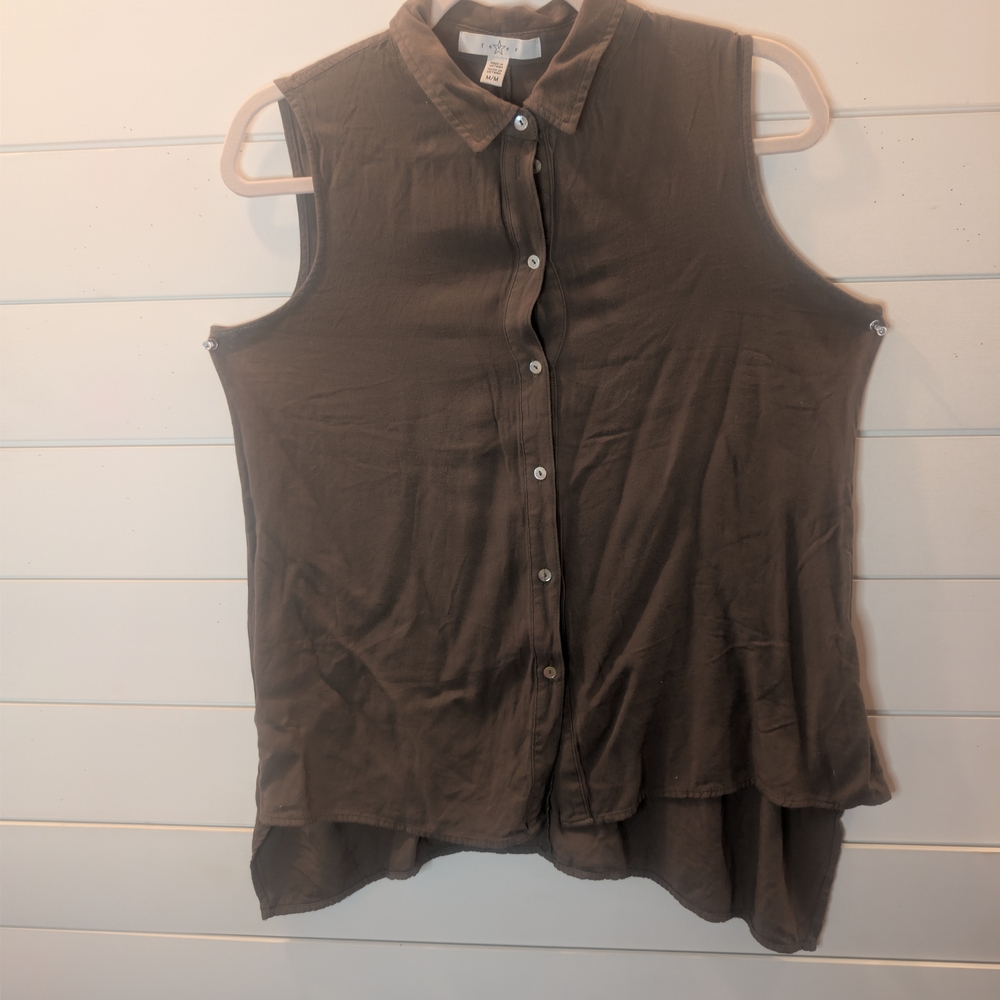 Fever Olive Green Sleeveless Button-Down Collared Top
